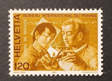 Svizzera 1983 – Timbro di servizio BIT Francobollo svizzero 1983 120 BIT Bureau International du Travail